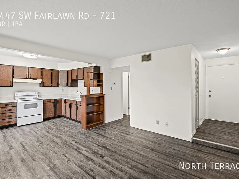 Fairlawn Flats — Photo 86