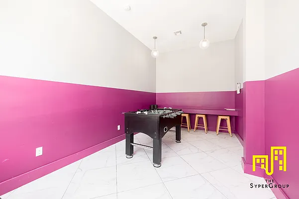 Rented by The Syper Group | media 14