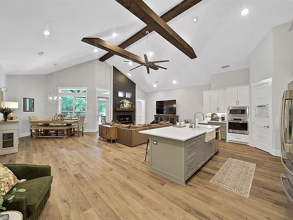 4th image of 8857 Catamaran Way