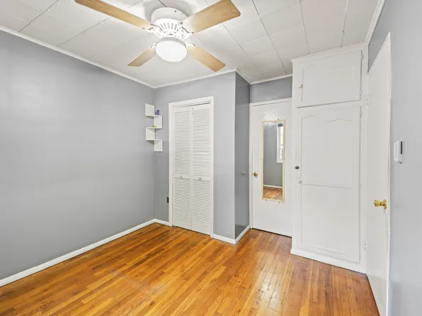 225-35 88th Avenue image 5 of 15