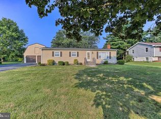 32 Pine Rd, Abbottstown, PA 17301