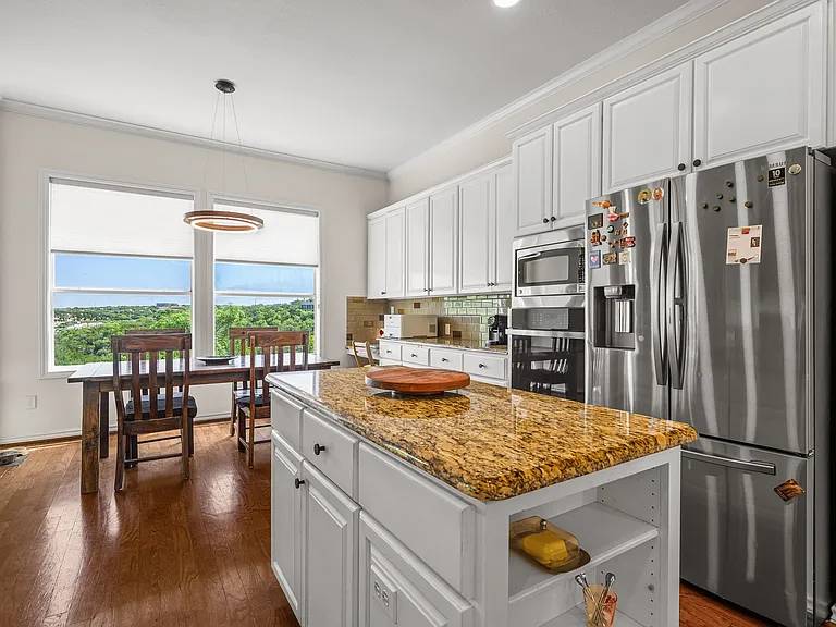 5004 Valburn Ct — Photo 8