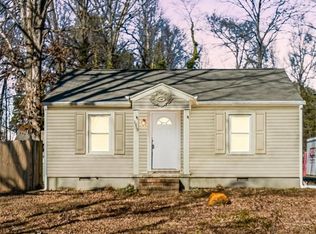3918 Daye Dr, Greensboro, NC 27407