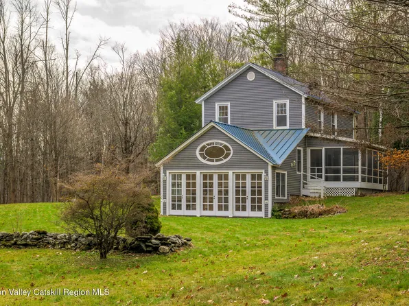 477 Fog Hill Road, Austerlitz, NY 12017