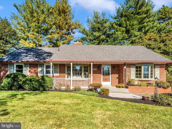 23509 Woodfield Rd, Gaithersburg, MD 20882