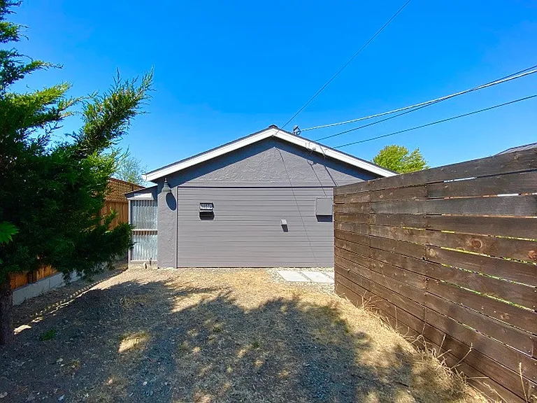 1407 Vale Ave — Photo 5