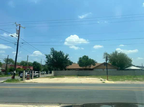 1601 Garfield St, Laredo, TX 78043