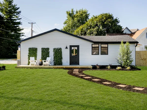 2207 S G St, Elwood, IN 46036