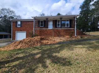 208 Cliffside Dr, Kannapolis, NC 28081
