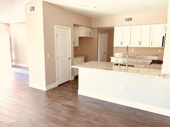 4th image of 11885 Tevare Ln