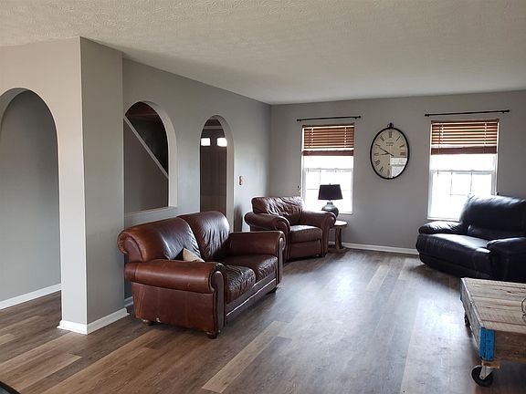 2nd image of 1747 Milington Way