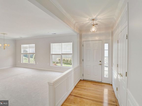 4th image of 21 Goose Creek Cir