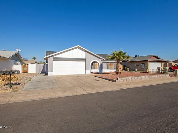 3rd image of 7210 W PASADENA Avenue