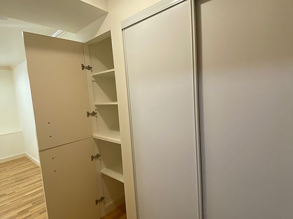 4th image of 226A Sagamore St #B