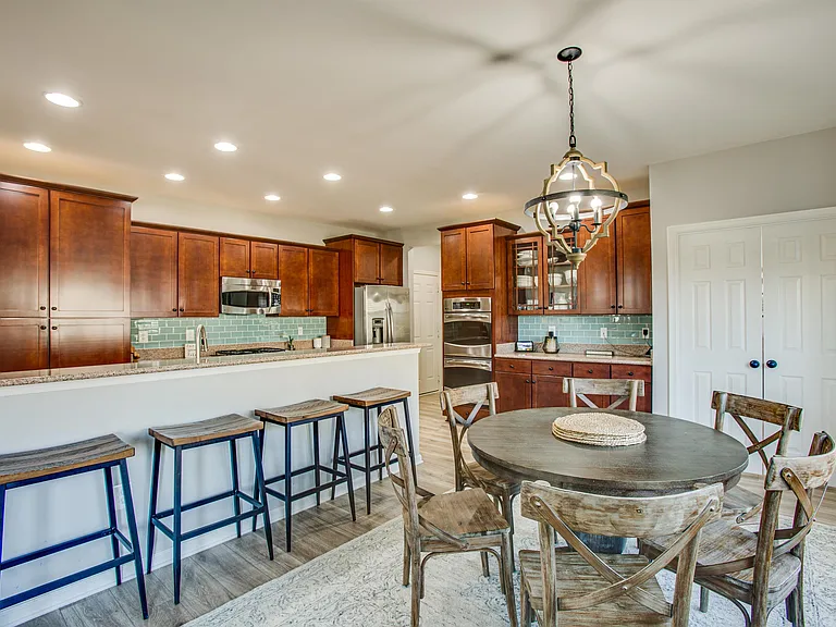 1117 Innis Dr — Photo 6