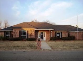 2313 Jeffrey Ave, Mount Pleasant, TX 75455