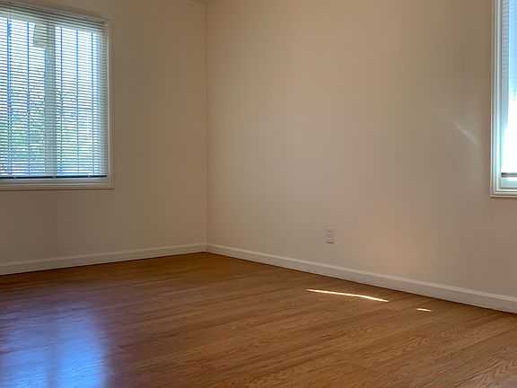 Bedroom_02