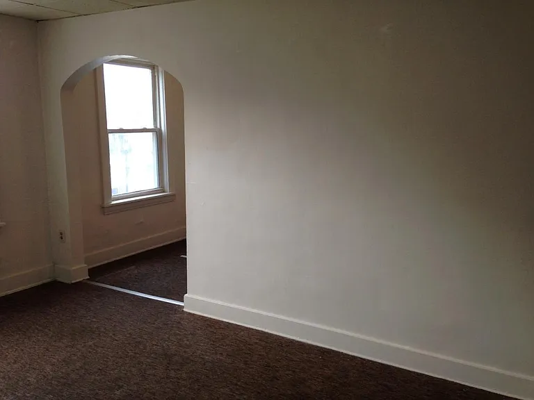 1751 S Main St #3 — Photo 5