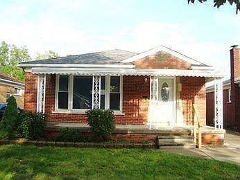 1st image of 23336 Courtland Ave