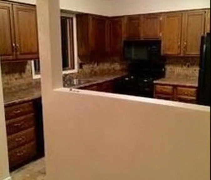 7374 Eisenhower Dr #4 — Photo 1