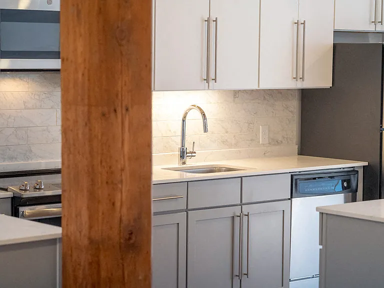 Montgomery Mill Apartments — Photo 6