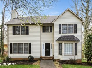 7716 Amber Forest Ln, Lewisville, NC 27023