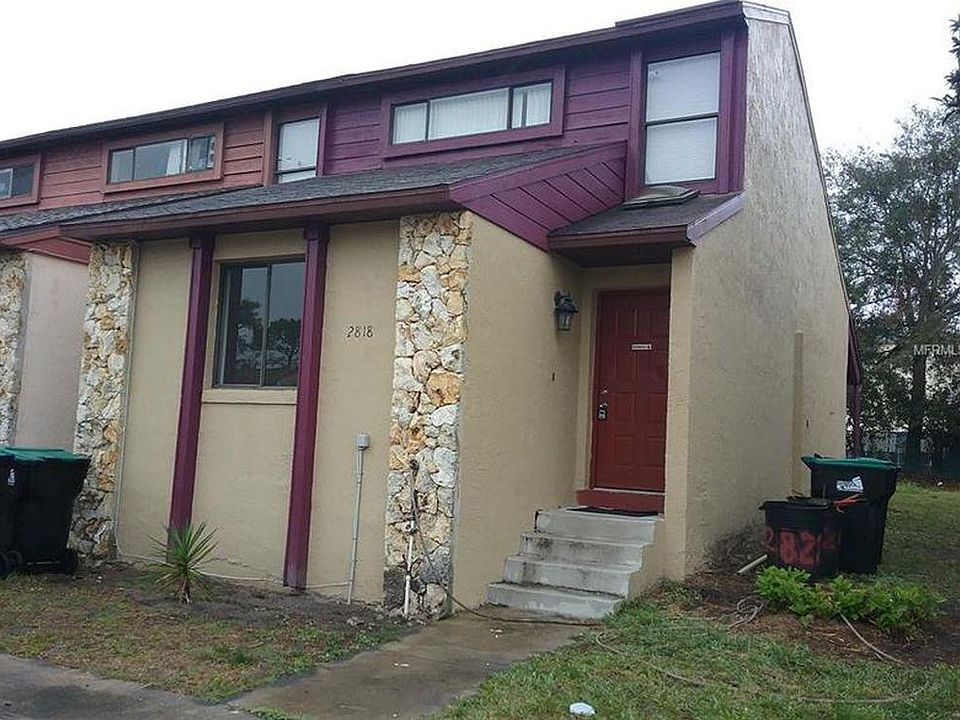 1st image of 2818 Hunt Club Ln