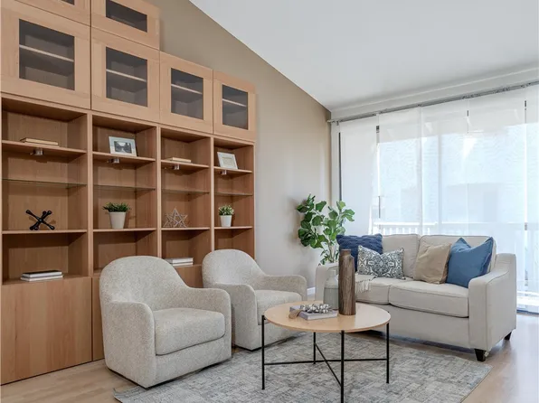 10531 Lakeside Dr S Unit B, Garden Grove, CA 92840