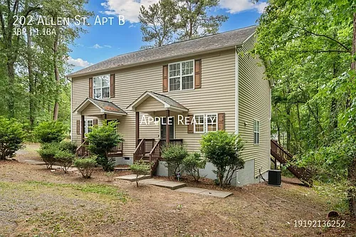 202 Allen St #B Photo 1