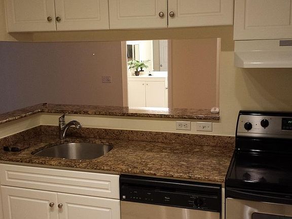 3rd image of 4107 Tuscany Way