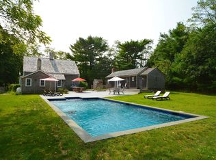 189b S Country Rd, Remsenburg, NY 11960