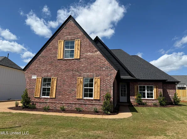 3163 Autumn Wind Dr, Hernando, MS 38632