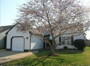 1049 Guest Dr, Virginia Beach, VA 23454