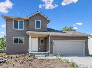 2008 2nd St SW, Altoona, IA 50009