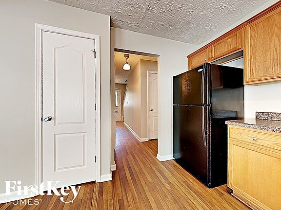 5th image of 3934 Alderwoods Dr