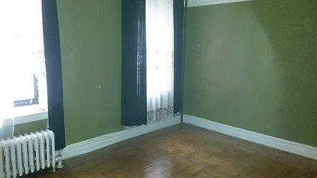 Sold by Starealty Estate LLC