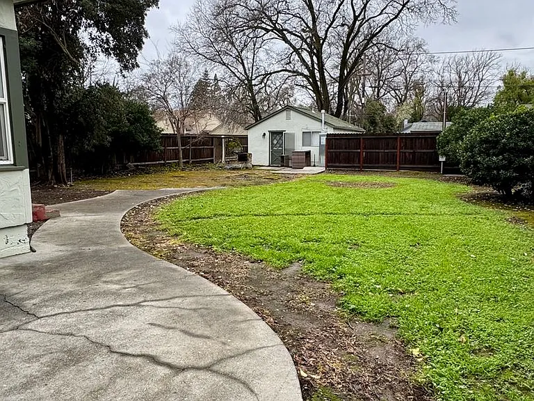 1119 Citrus Ave — Photo 20