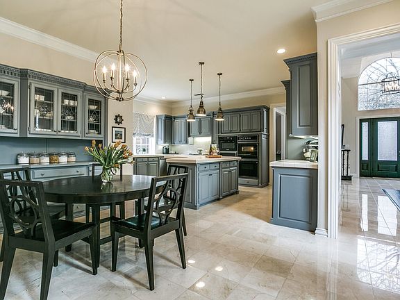 5th image of 5916 Sicilian Cir