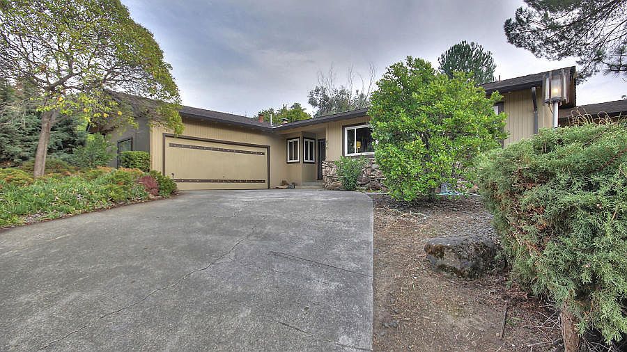 1st image of 878 Dorel Dr