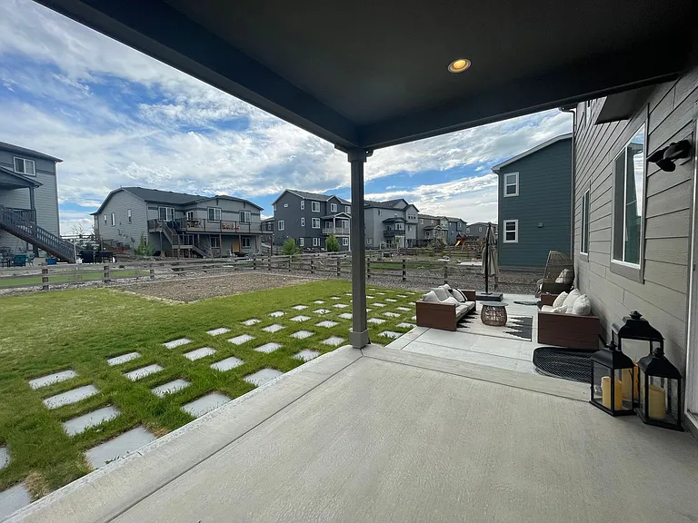58 Marlowe Dr — Photo 25