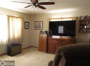 220 W Adams St, Lake City, IA 51449