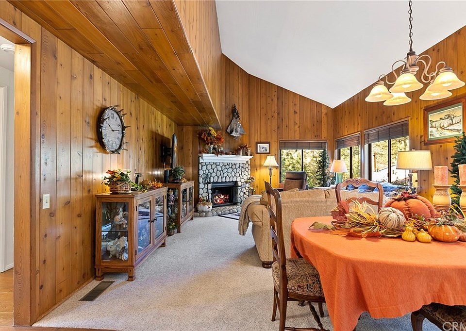1st image of 27821 Peninsula Dr N