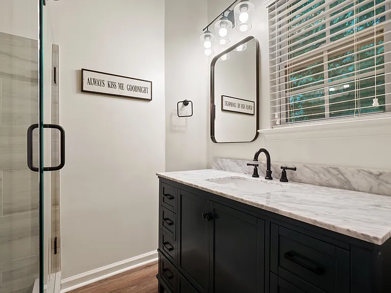 5276 Elston Ln — Photo 25