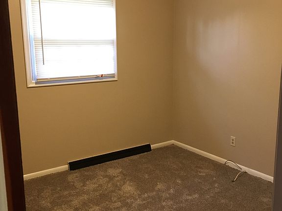 4th image of 5539 W Michigan Ave