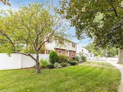 4 Rice Rd, Quincy, MA, 02170