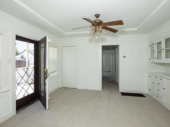 5th image of 196 N 17th St