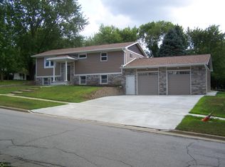 2201 Frontier Rd, Denison, IA 51442