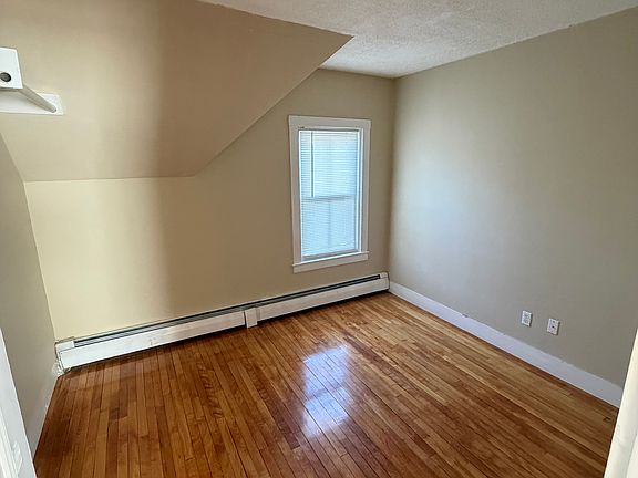4th image of 317 Boylston St #2