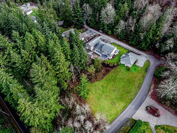 5th image of 665 Scandia Pkwy