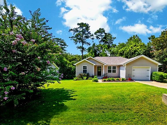 4th image of 2122 Longview Dr